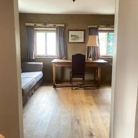 In 400 Jahre Alten Ubytování v soukromí *